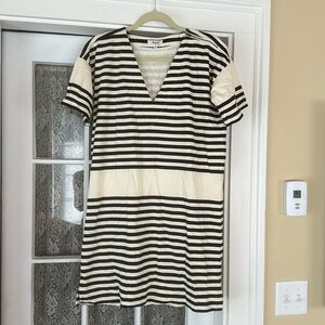Madewell striped v neck dress.  Size medium.
